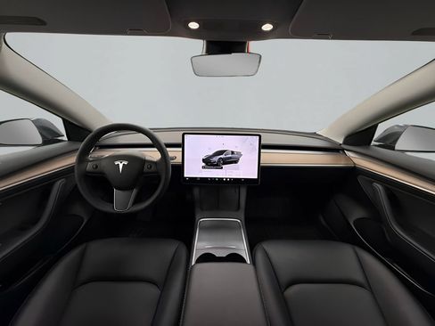 Used 2023 Tesla Model 3 Standard Range RWD image 15