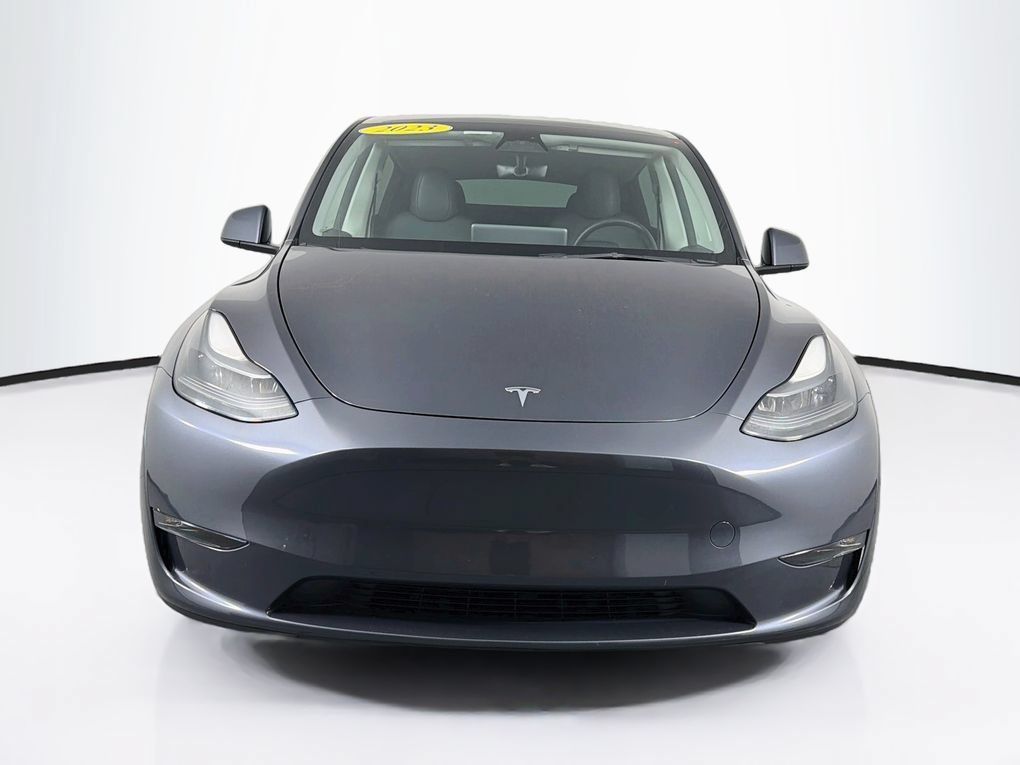 Used 2023 Tesla Model Y Performance AWD/4WD image 2