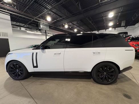 Used 2023 Land Rover Range Rover Long Wheelbase SE AWD/4WD image 6