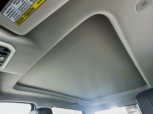 Used 2024 Toyota Tundra Limited image 25