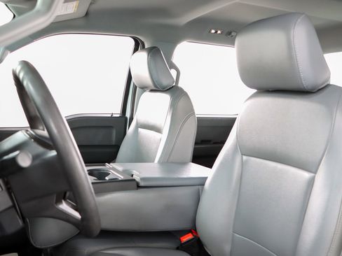 Used 2023 Ford F250 XL w/ FX4 Off-Road Package image 26