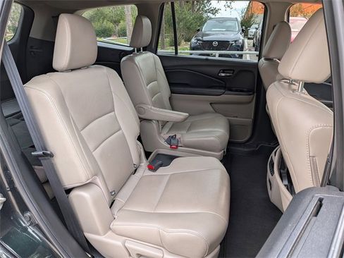 Used 2019 Honda Pilot Elite image 15