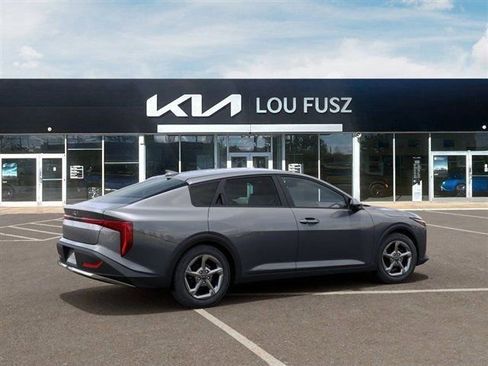 New 2026 Kia K4 FWD image 6