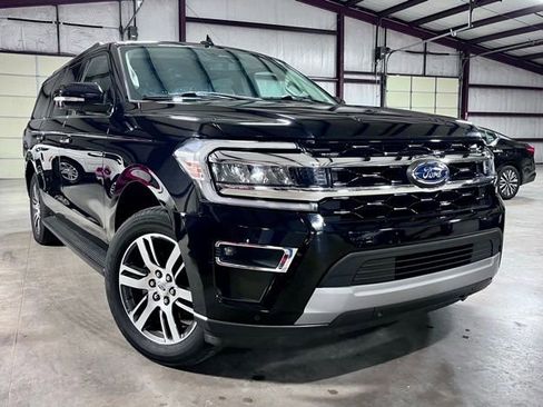 Used 2024 Ford Expedition Max Limited RWD image 1