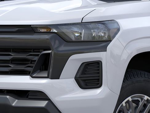 New 2026 Chevrolet Colorado LT image 10