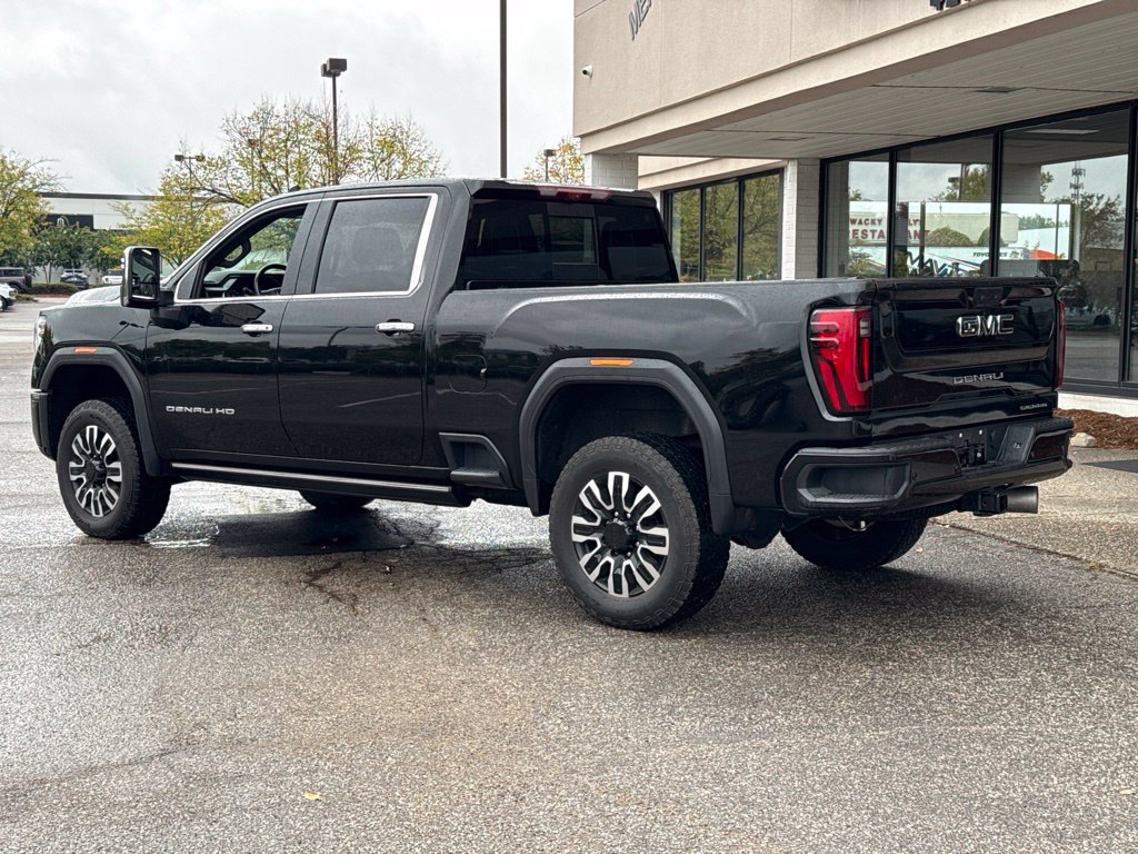 Used 2024 GMC Sierra 2500 Denali Ultimate w/ Max Trailering Package AWD/4WD image 14