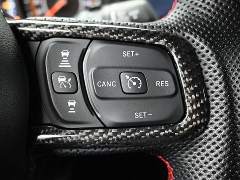 Used 2024 Jeep Wrangler Unlimited Rubicon AWD/4WD image 27