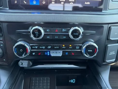 Used 2026 Ford F250 Platinum AWD/4WD image 14