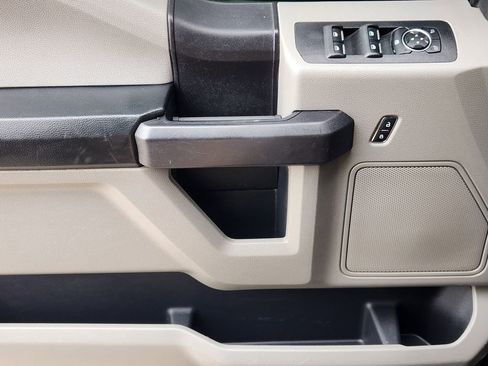 Used 2017 Ford F150 XL w/ Equipment Group 101A Mid image 22