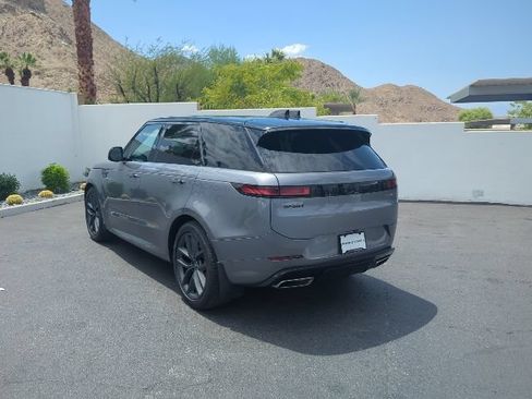 Used 2024 Land Rover Range Rover Sport Dynamic SE AWD/4WD image 7