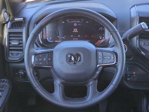 Used 2024 RAM 2500 Limited image 11