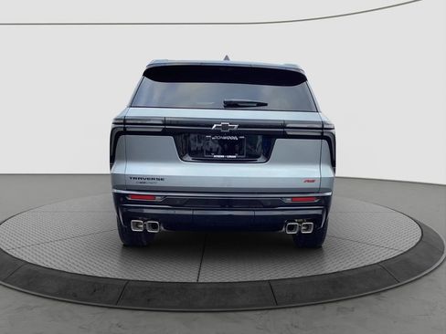 New 2026 Chevrolet Traverse RS w/ LPO, Floor Liner Package image 8