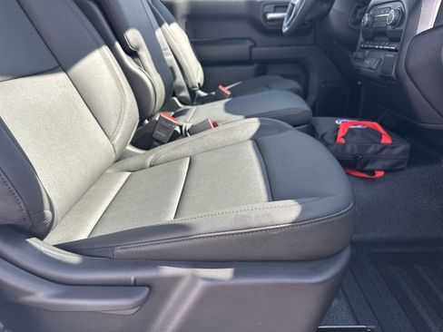 New 2026 Chevrolet Silverado 1500 W/T image 15