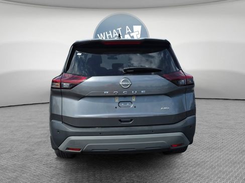 Used 2023 Nissan Rogue S AWD/4WD image 5