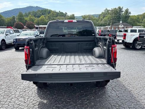 Used 2024 Ford F150 STX w/ Equipment Group 201A FX4 AWD/4WD image 7