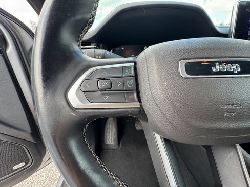 Used 2022 Jeep Compass High Altitude AWD/4WD image 22