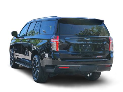 Used 2021 Chevrolet Suburban RST w/ Luxury Package AWD/4WD image 3