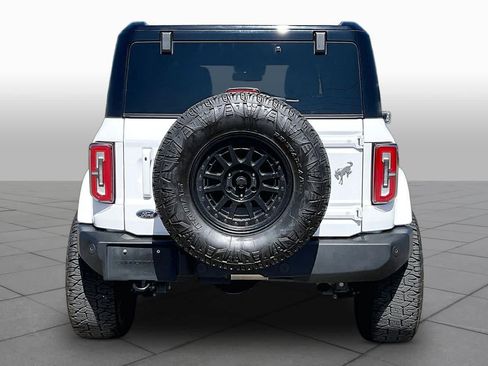 Used 2024 Ford Bronco Outer Banks AWD/4WD image 5
