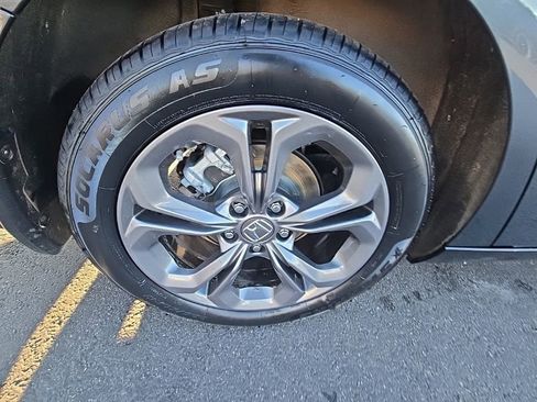 Certified 2024 Honda Accord EX-L image 10