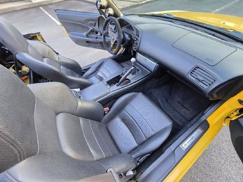 Used 2006 Honda S2000 image 33