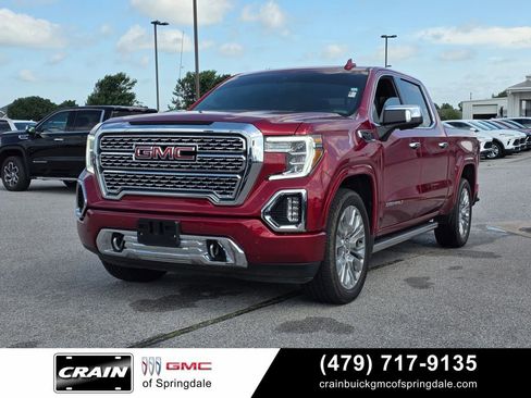 Used 2022 GMC Sierra 1500 Denali w/ Denali Premium Package AWD/4WD image 3