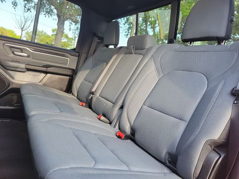 Used 2022 RAM 1500 Big Horn RWD image 10