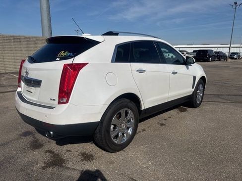 Used 2015 Cadillac SRX Luxury w/ Driver Awareness Package image 7