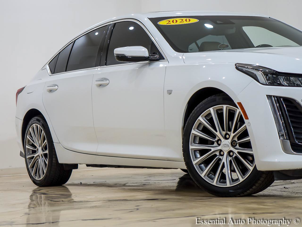 Used 2020 Cadillac CT5 Premium Luxury w/ Parking Package AWD/4WD image 4