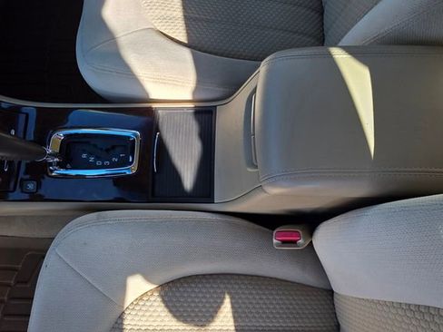 Used 2011 Buick Lucerne CX FWD image 11