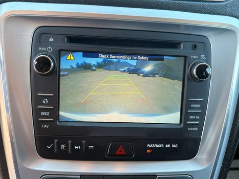 Used 2016 GMC Acadia SLT AWD/4WD image 15