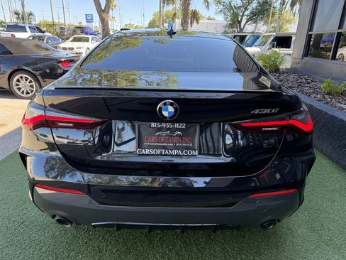 Used 2022 BMW 430i Coupe w/ M Sport Package RWD image 5