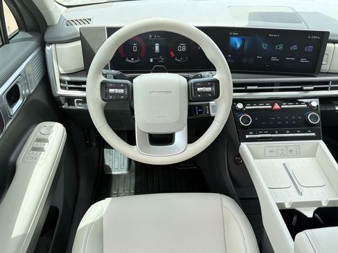 Used 2025 Hyundai Santa Fe SEL image 26