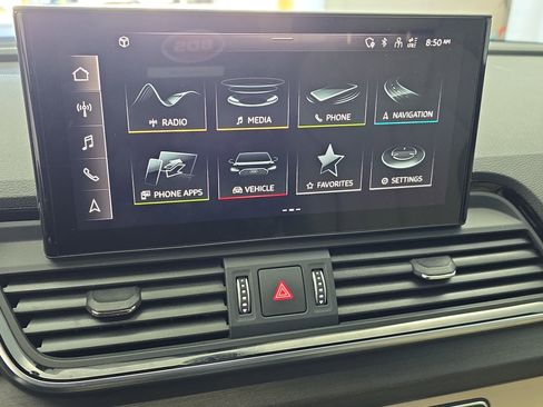 Used 2023 Audi Q5 2.0T Premium Plus w/ Premium Plus Package image 21