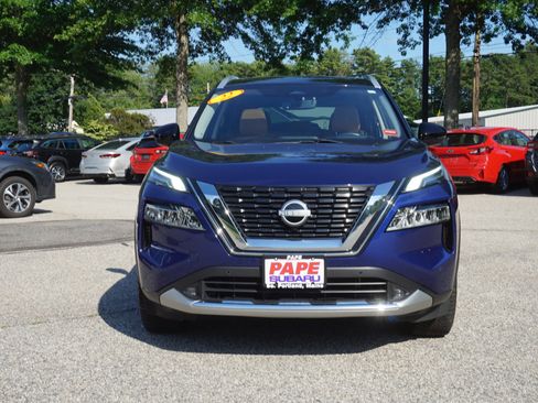 Used 2022 Nissan Rogue Platinum w/ Head-Up Display Package AWD/4WD image 2