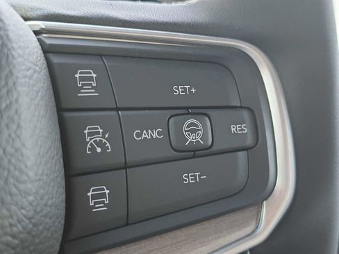 New 2026 Jeep Grand Wagoneer L 4WD w/ Premium Group I image 47