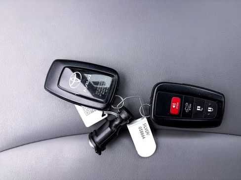 Used 2024 Toyota RAV4 XLE Premium w/ Weather Package AWD/4WD image 27