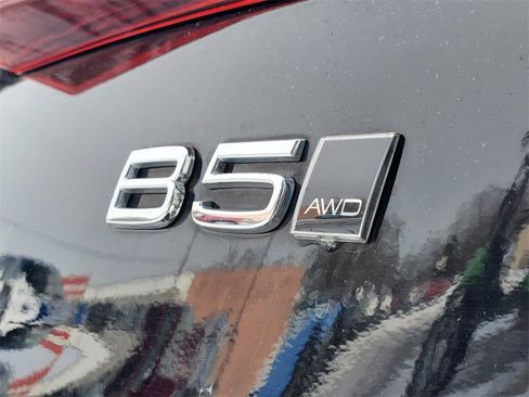 Used 2022 Volvo S60 B5 Momentum image 8