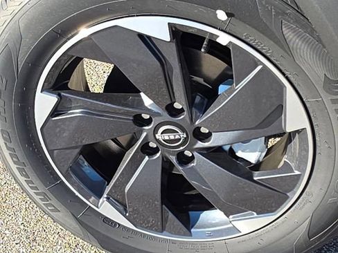 New 2026 Nissan Rogue SV w/ Cold Weather Package image 18