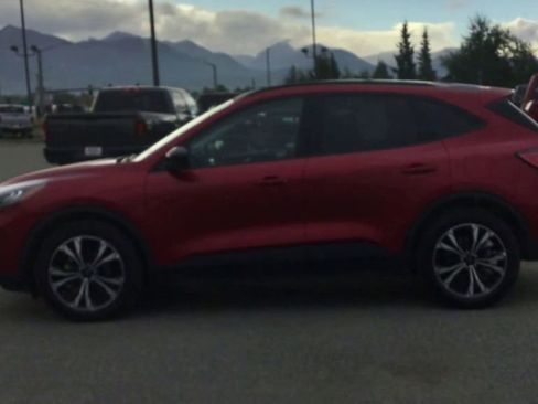 Used 2022 Ford Escape SEL w/ SEL Stealth AWD Package image 5