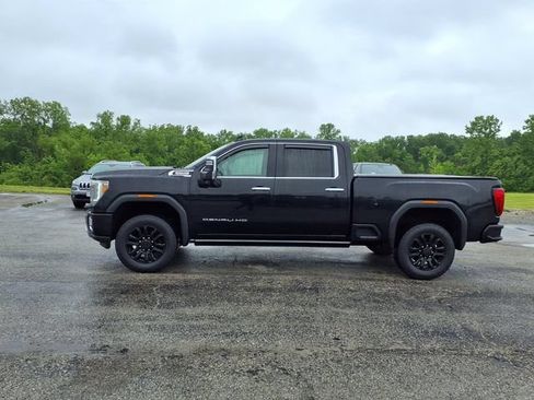 Used 2021 GMC Sierra 2500 Denali w/ Denali Black Diamond Edition AWD/4WD image 35
