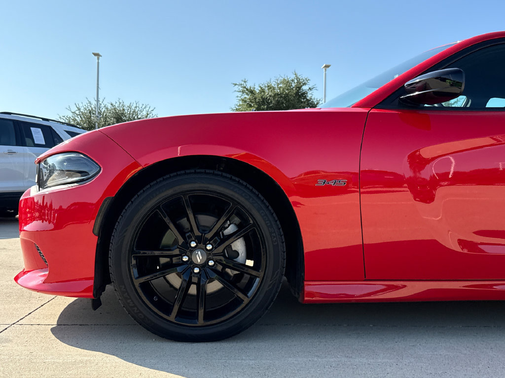 Used 2023 Dodge Charger R/T RWD image 5