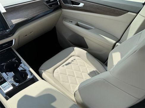 New 2026 Volkswagen Atlas SEL Premium R-Line image 26