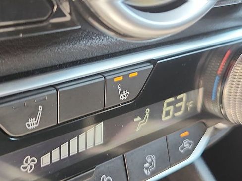 Used 2025 Nissan Sentra SR FWD image 20