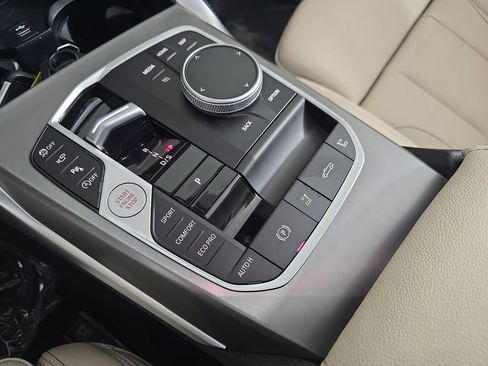 New 2026 BMW 440i xDrive Convertible AWD/4WD image 24