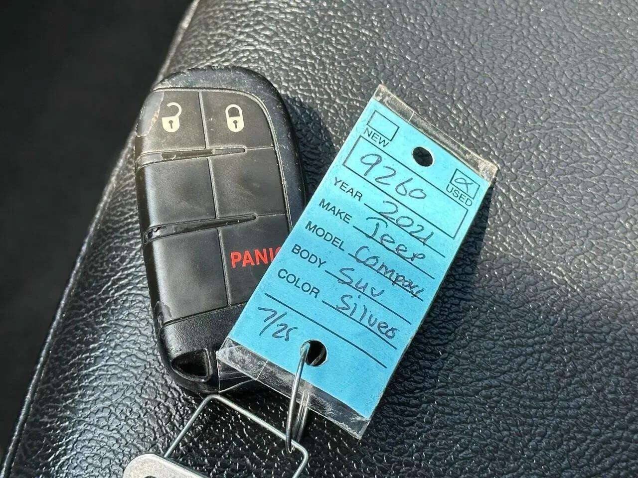 Used 2021 Jeep Compass Trailhawk AWD/4WD image 47