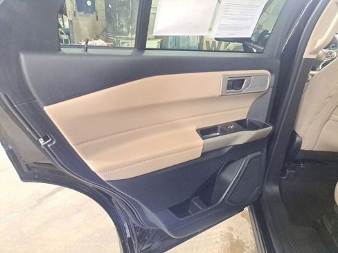 Used 2023 Ford Explorer XLT w/ Equipment Group 202A image 23