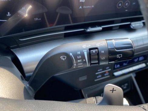 New 2026 Hyundai Kona Limited FWD image 18