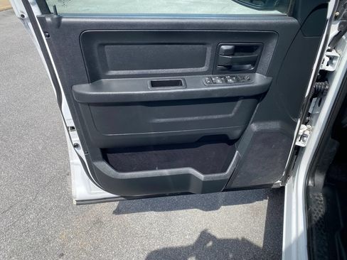 Used 2016 RAM 1500 Tradesman w/ Popular Equipment Group RWD image 8