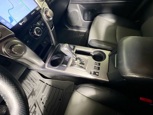 Used 2020 Toyota 4Runner SR5 Premium w/ Moonroof Package image 26