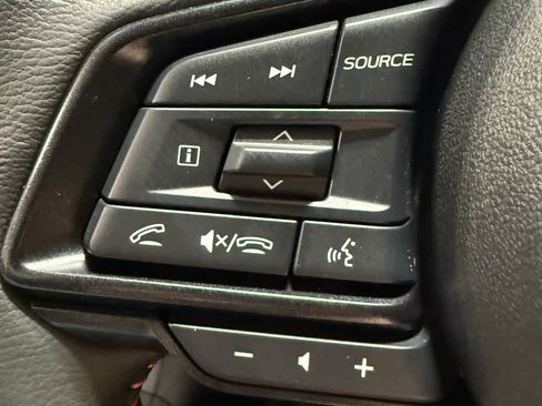 Used 2024 Subaru Crosstrek 2.5i Limited w/ Popular Package #4A image 20